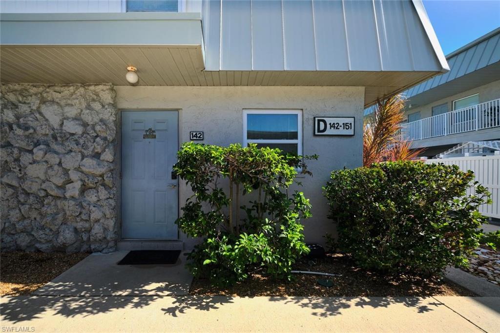 6777 Winkler RD 142
