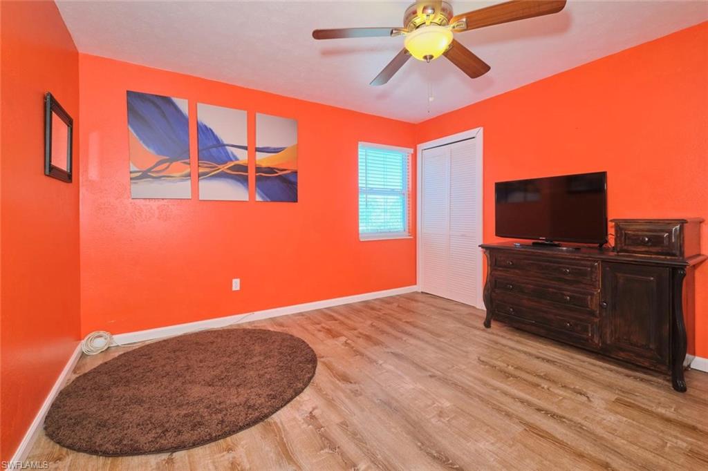 6777 Winkler RD 142 photo 18