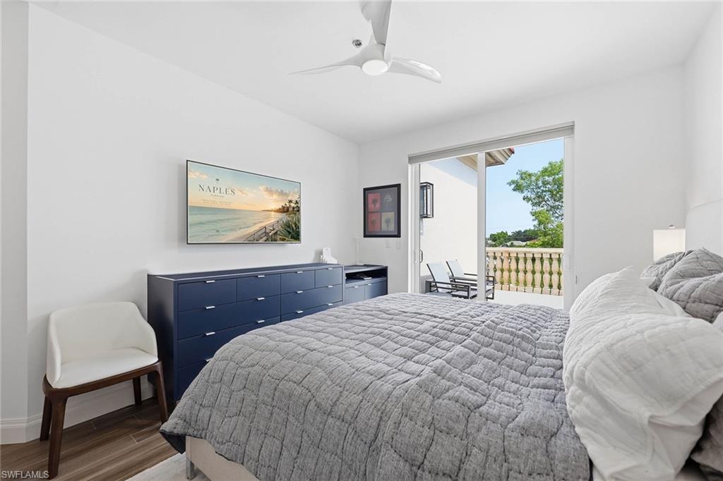365 5th AVE S 306 photo 21