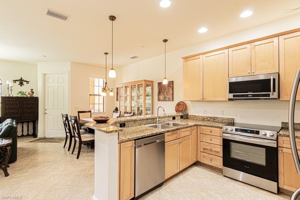 9163 Delano ST 10006 photo 6