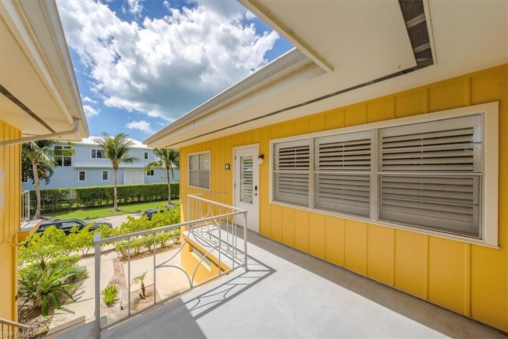 209 8th AVE S 209B