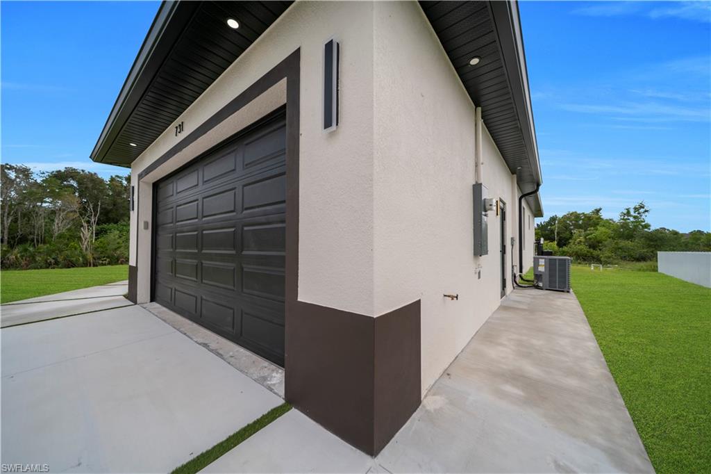 731 La Plata AVE