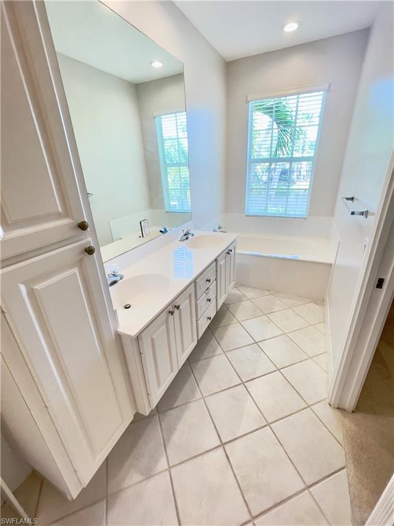 MASTER ENSUITE