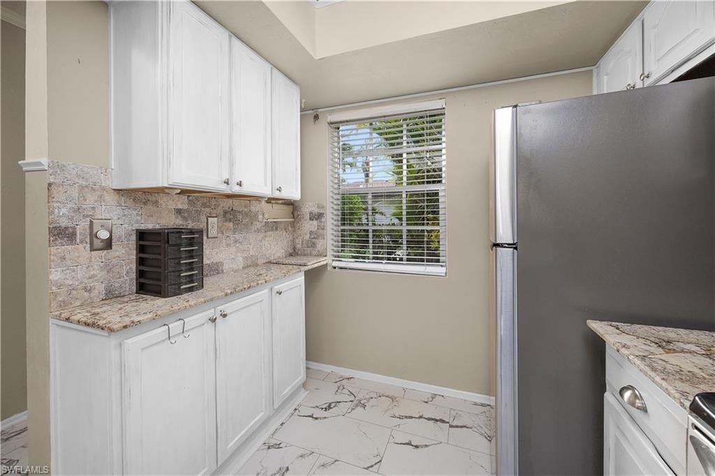 1001 Pine Isle LN 1001 photo 6