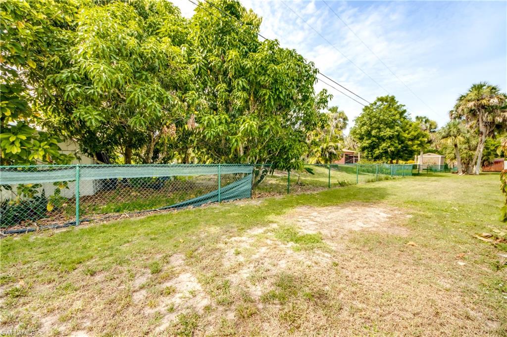 1214 Baldwin PL photo 37