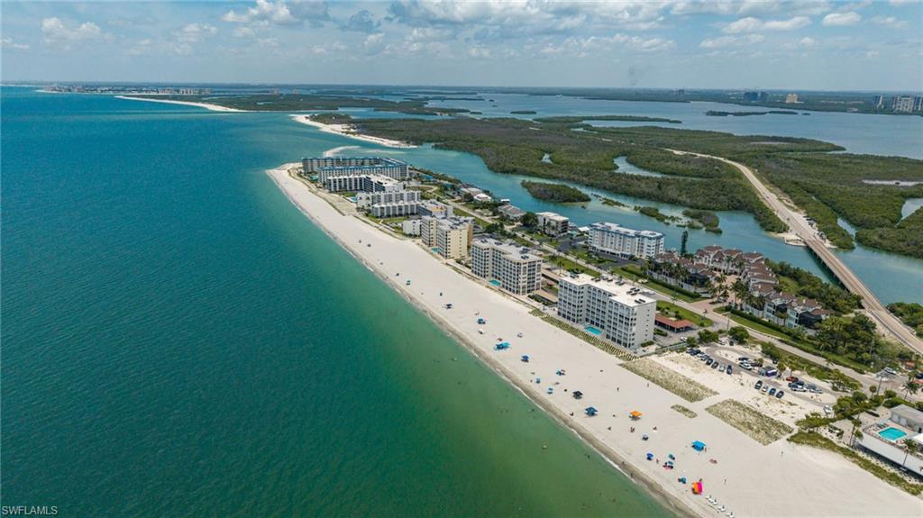 Little Hickory Island-miles of beach walking!
