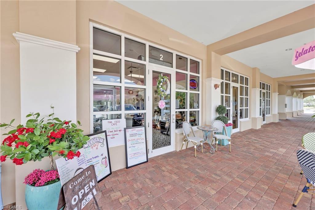 Pink Frog Cafe & Ice Cream Shop