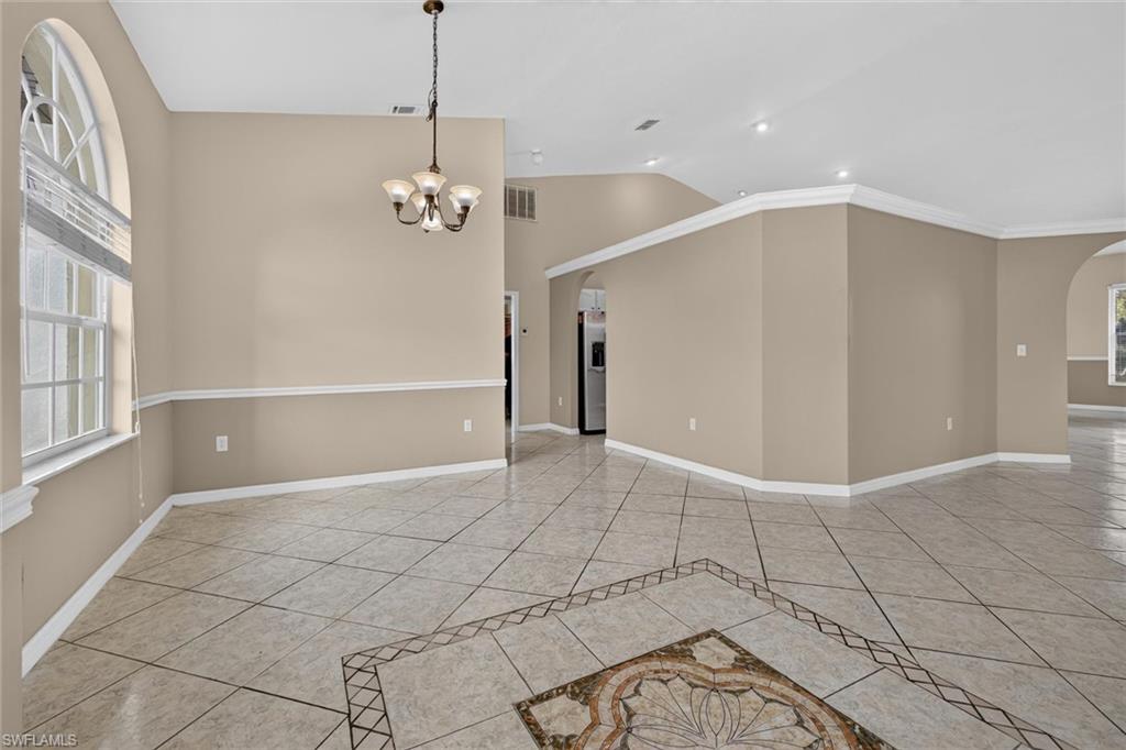 8044 San Carlos BLVD photo 7