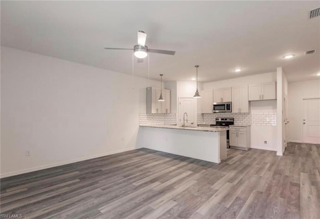5045-5047 Locke LN photo 9
