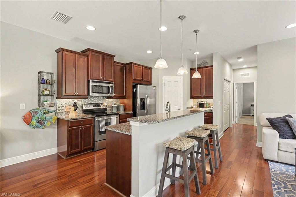 23440 Alamanda DR 201 photo 6