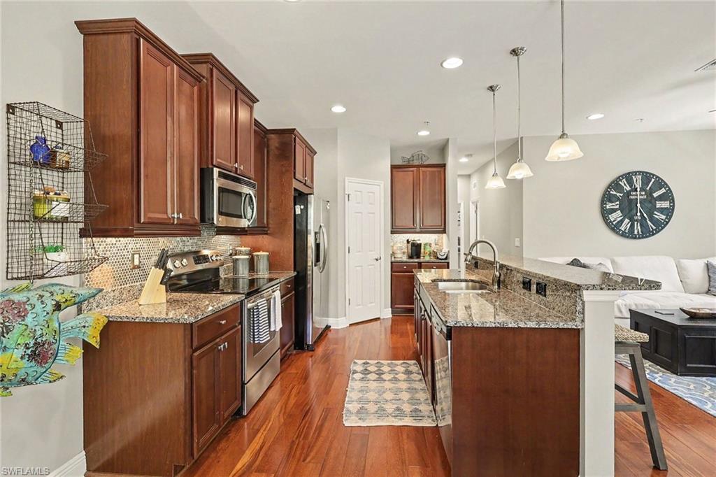 23440 Alamanda DR 201 photo 8