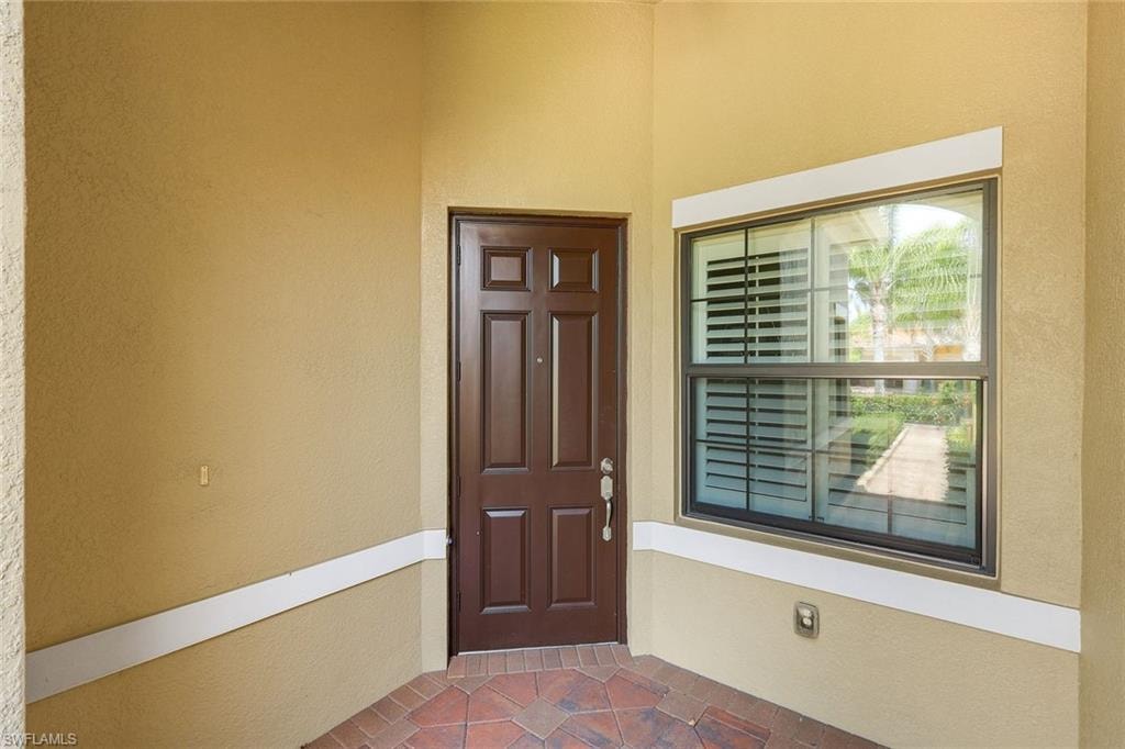 13556 Coronado DR