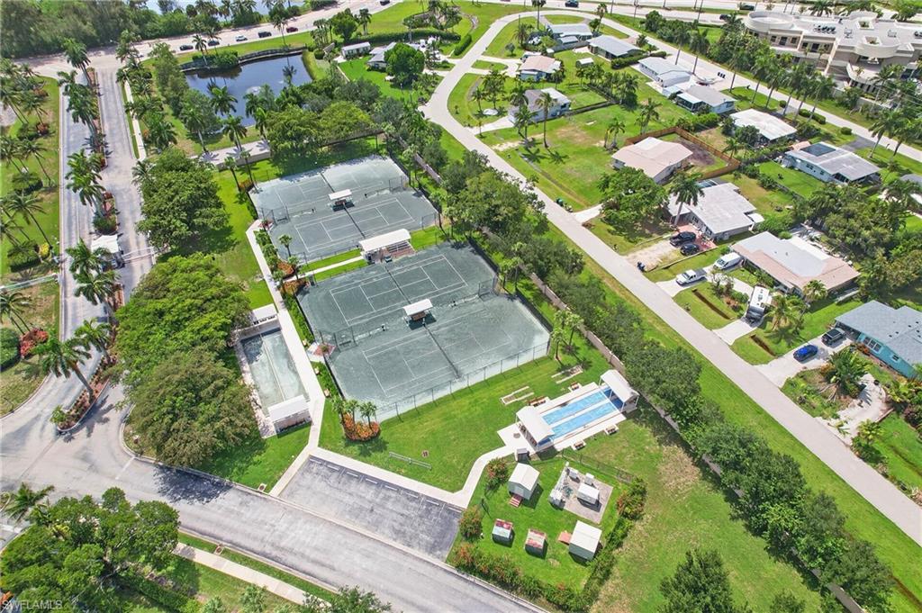 Tennis Courts
