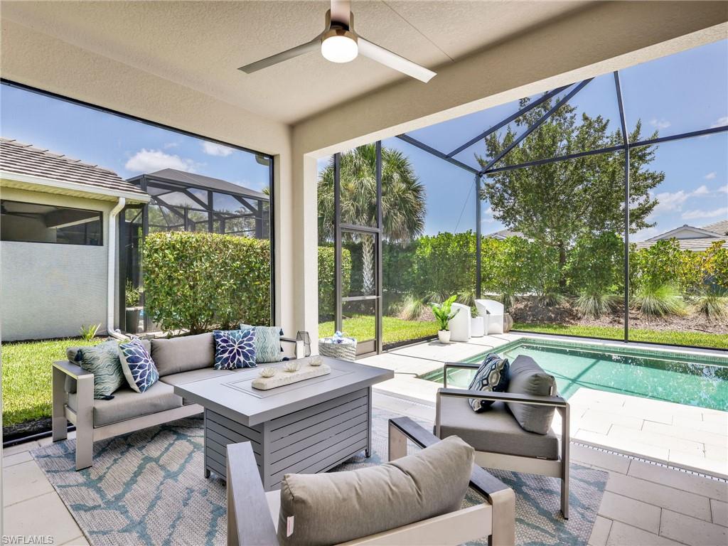 9040 Saint Lucia DR photo 16