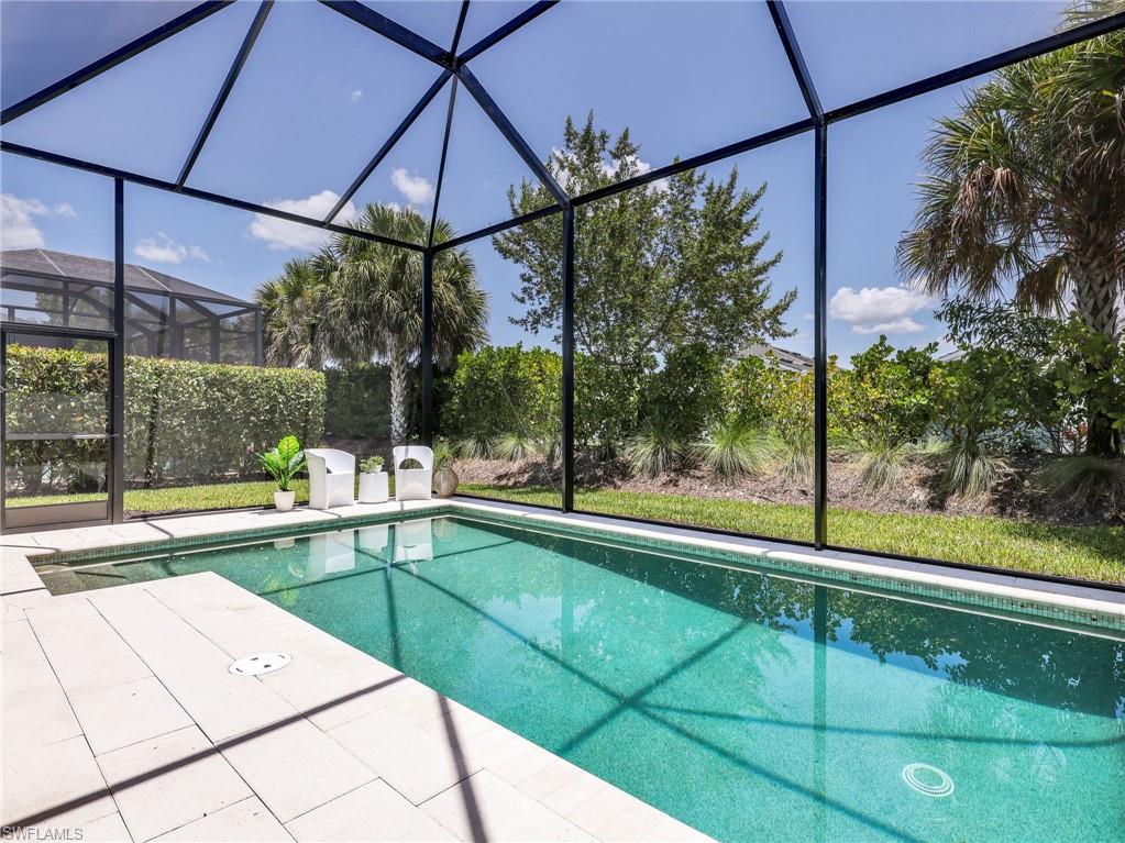 9040 Saint Lucia DR photo 20