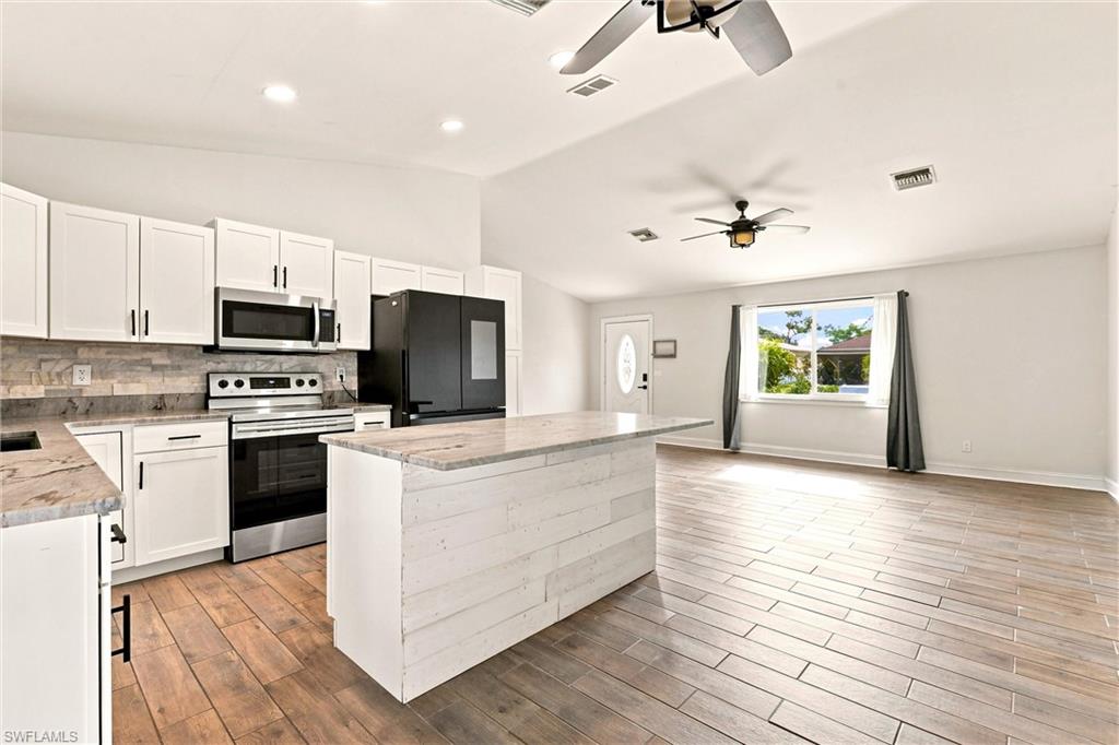 18500 Sarasota RD photo 13