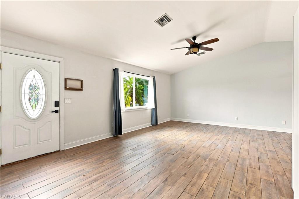 18500 Sarasota RD photo 16