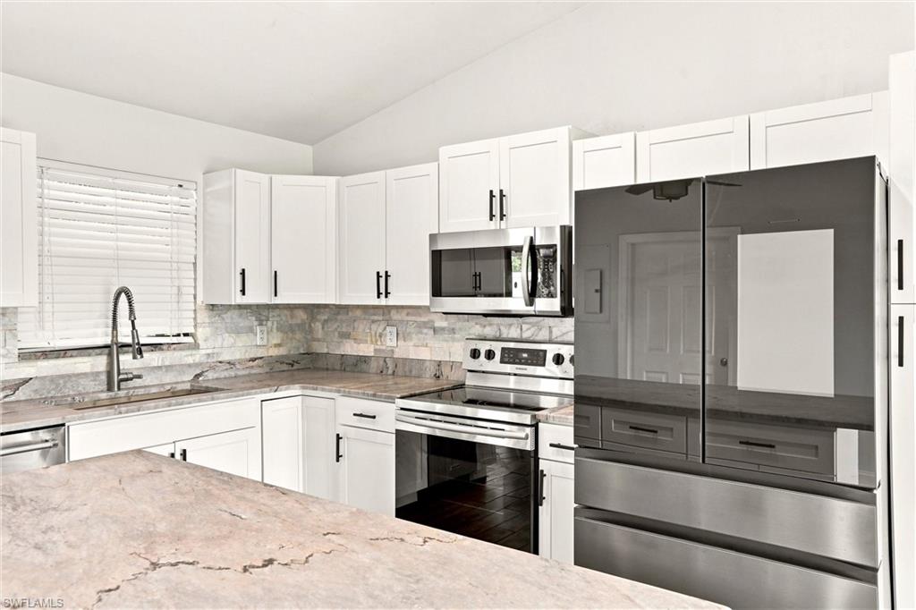 18500 Sarasota RD photo 14