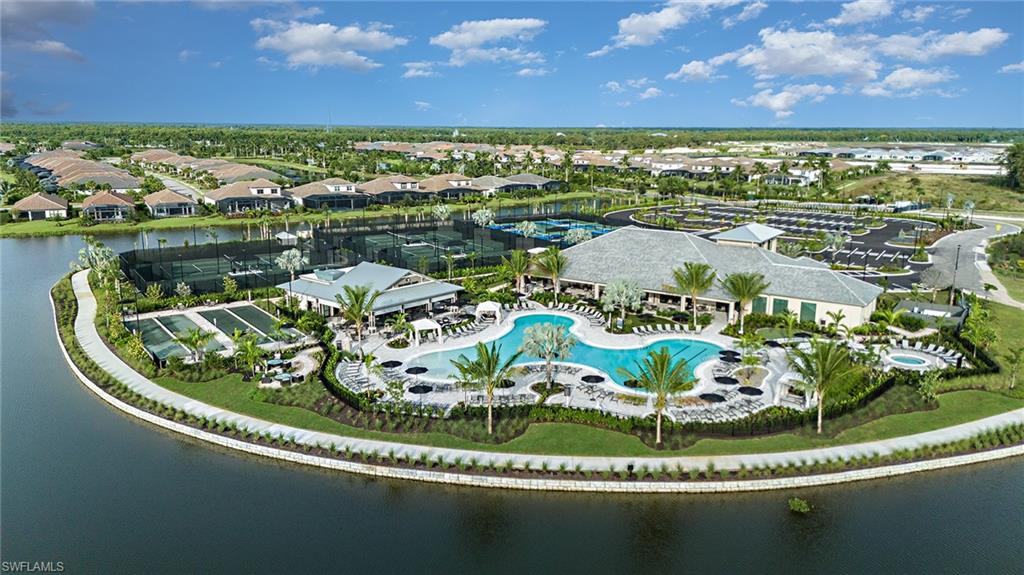 Esplanade by the Islands Community Amenities