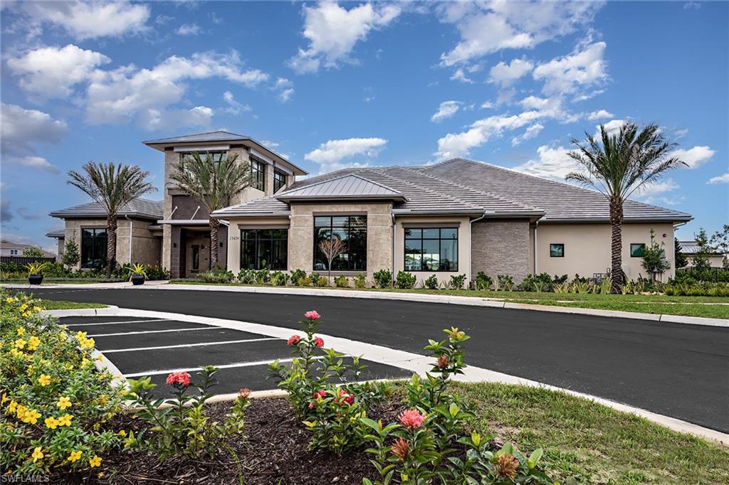 Esplanade by the Islands Community Amenities