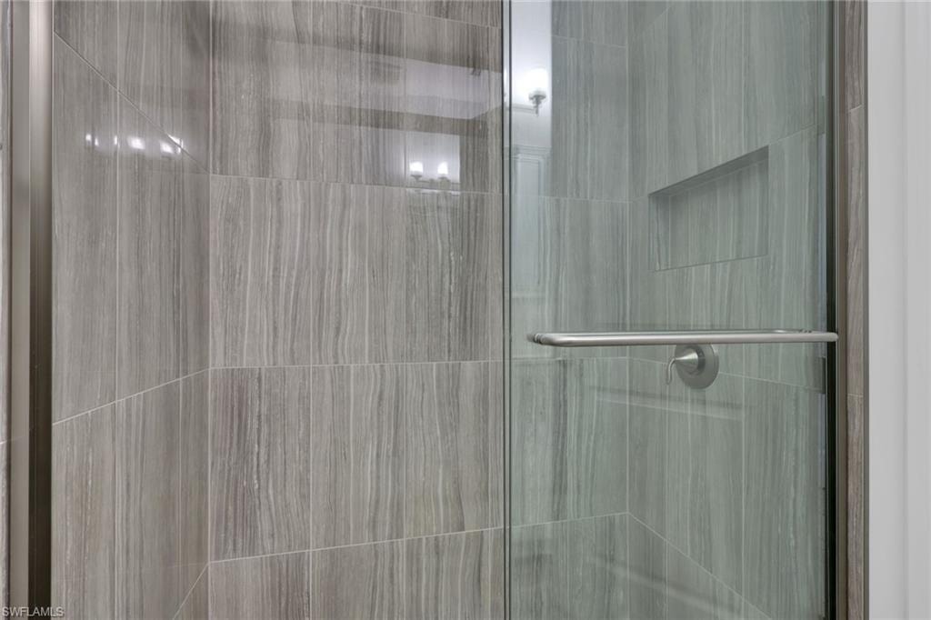 Main floor bath with upgraded shower.