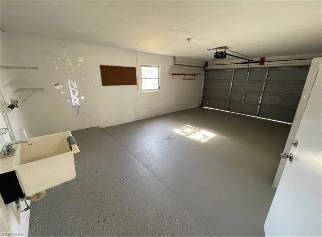 129 Stetson ST photo 6