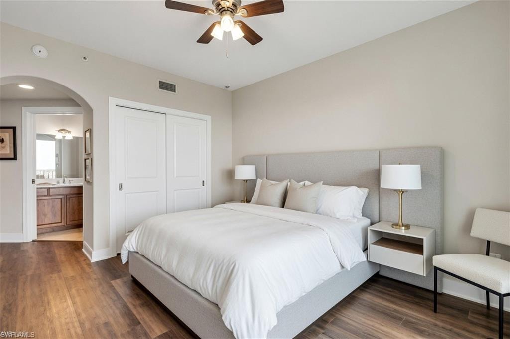 6081 Silver King BLVD 202 photo 23