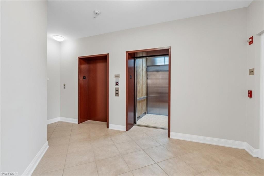 6081 Silver King BLVD 202 photo 29