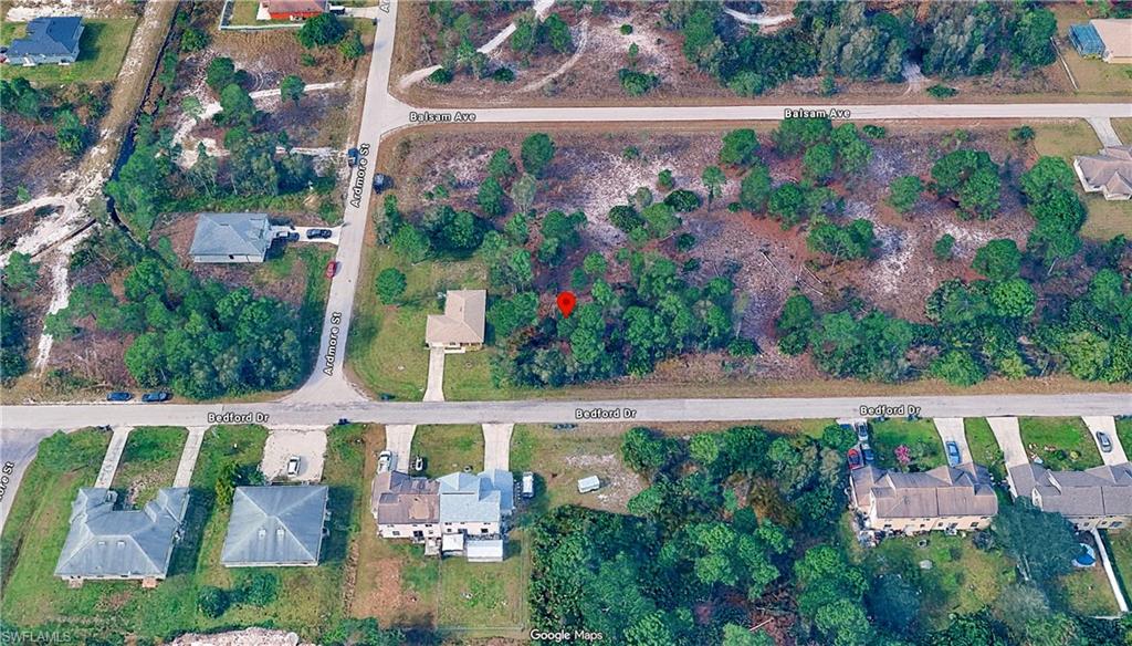 734 Bedford DR