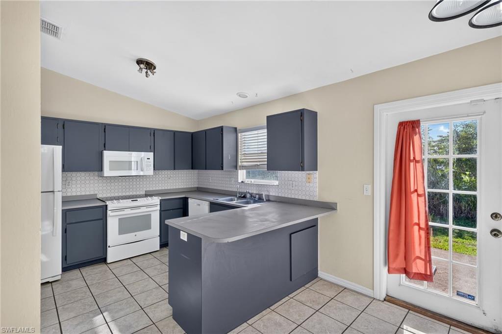 18335 Heather RD photo 9