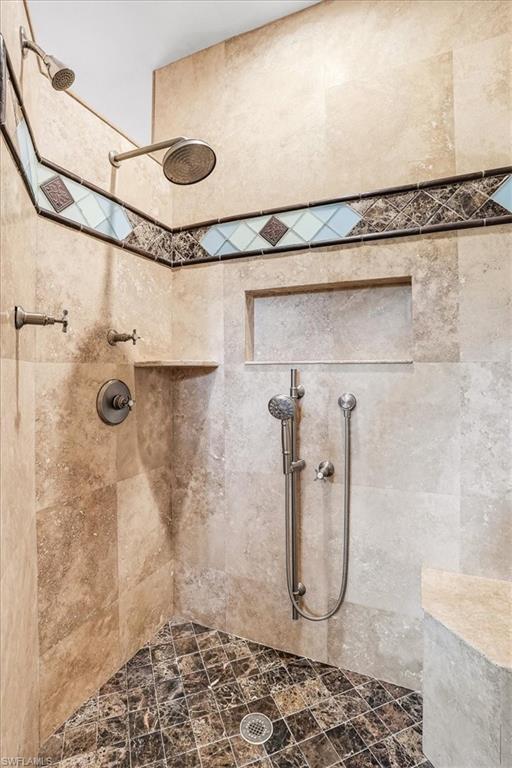 1680 Avion PL photo 23