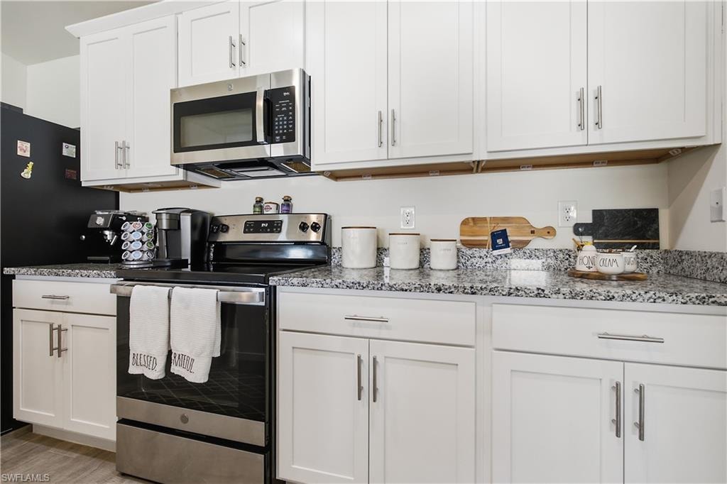 Stainless appliances