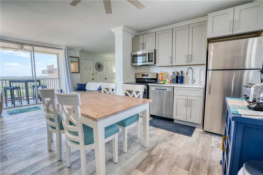 5800 Bonita Beach RD SW 2002