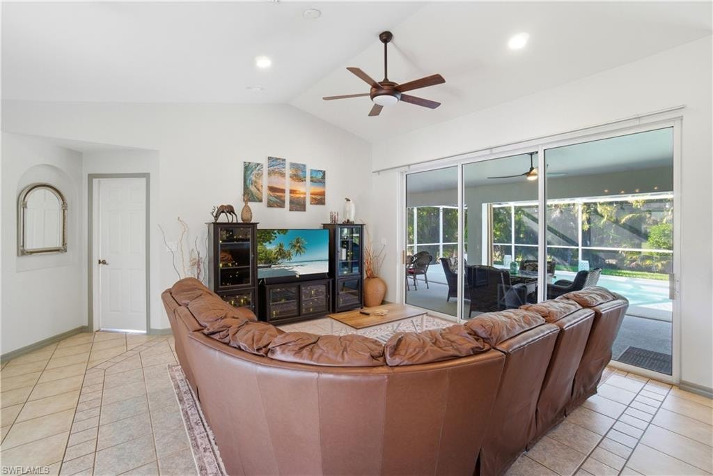 1623 SW 43rd LN photo 9