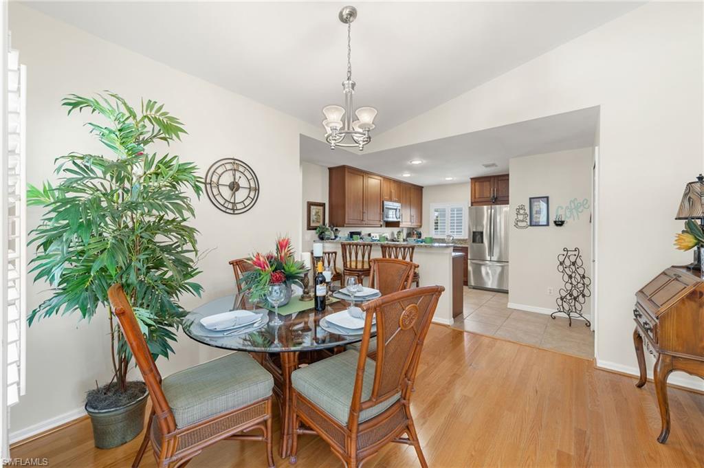 2305 SW 19th PL photo 21