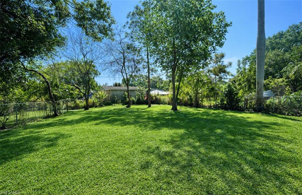 569 Nuna AVE photo 11