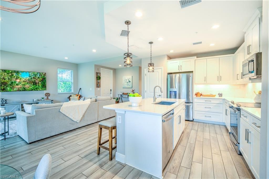 2626 Seychelles CIR 1404 photo 8