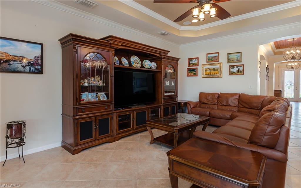168 Destiny CIR photo 8