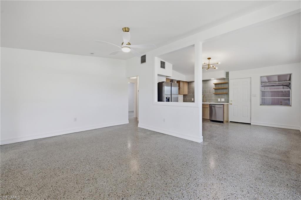 4213 Ellen AVE photo 8