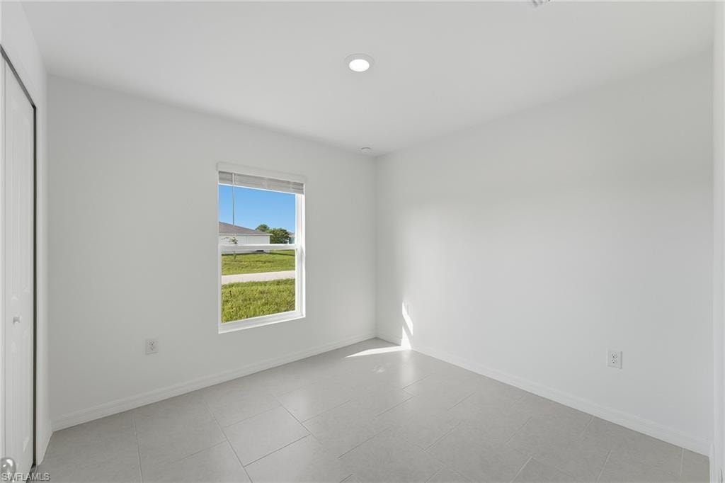 4102 Gator CIR photo 14