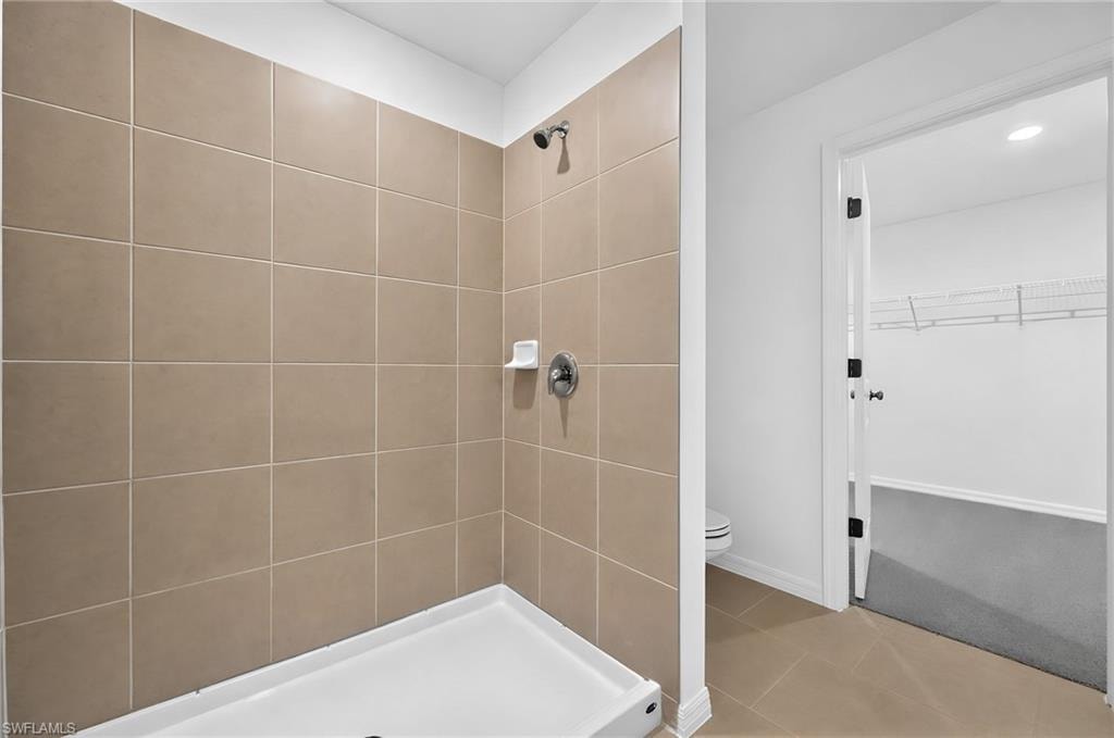 4102 Gator CIR photo 18