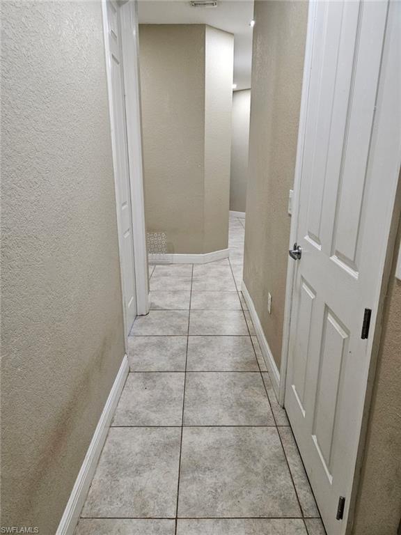 915 Barbara CT photo 20