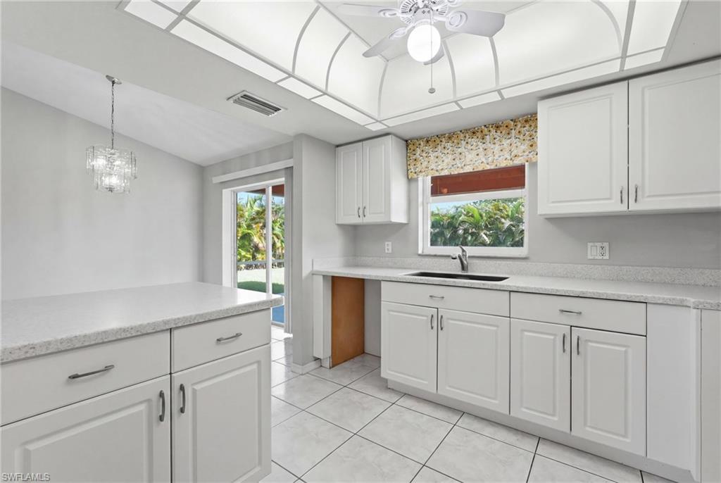 1403 NE Van Loon TER photo 22