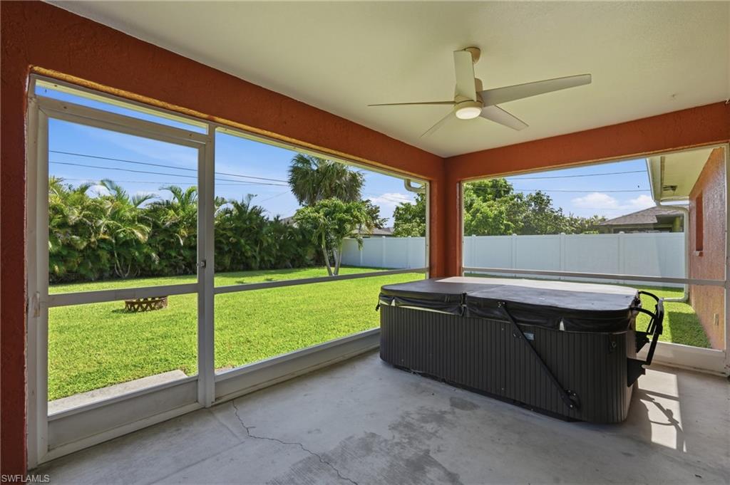 1403 NE Van Loon TER photo 38
