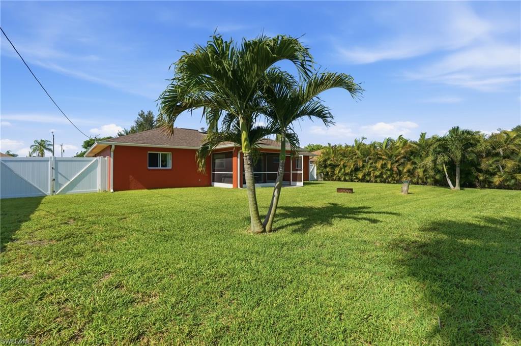 1403 NE Van Loon TER photo 41