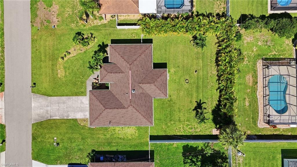 1403 NE Van Loon TER photo 45