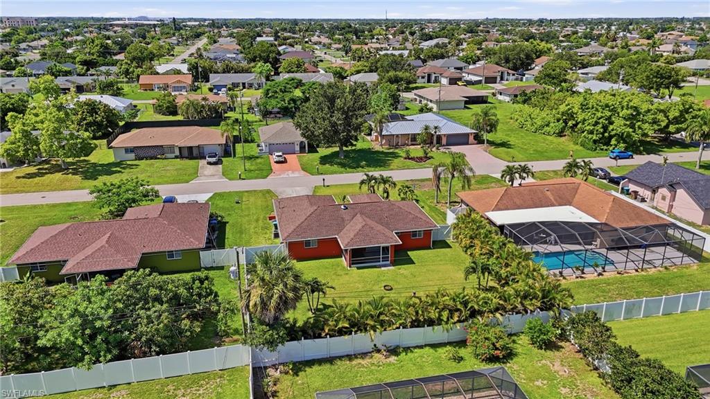 1403 NE Van Loon TER photo 48