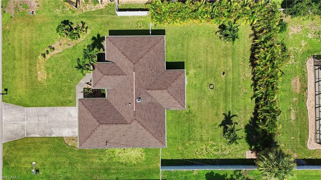 1403 NE Van Loon TER photo 44