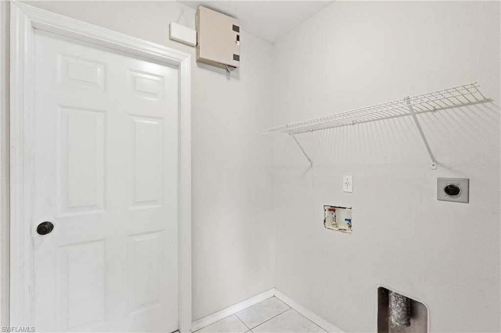 1403 NE Van Loon TER photo 35