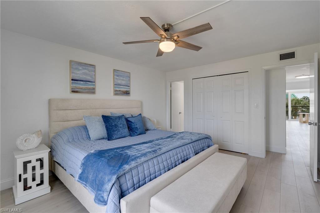 6500 Estero BLVD H302 photo 13